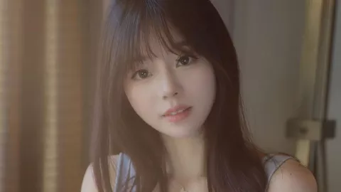 余华英