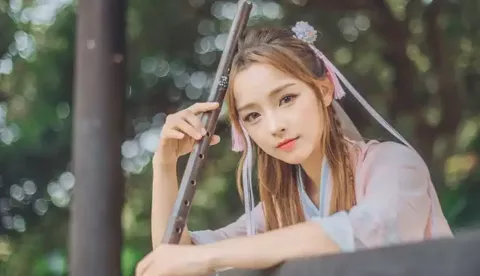 岑浩辉