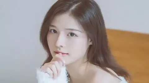 大象捡帽子