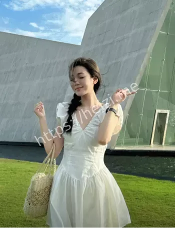 精致脸庞