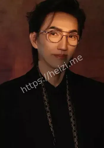 何灵哽咽