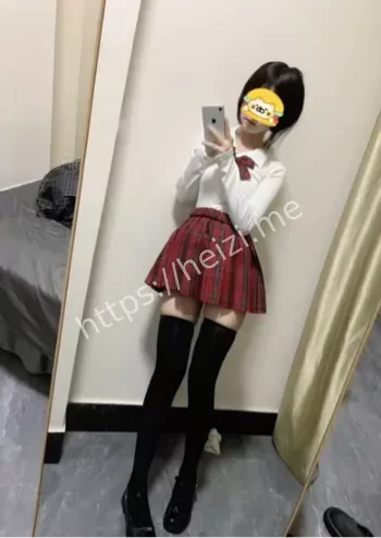清纯学生妹