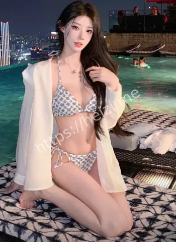 美女