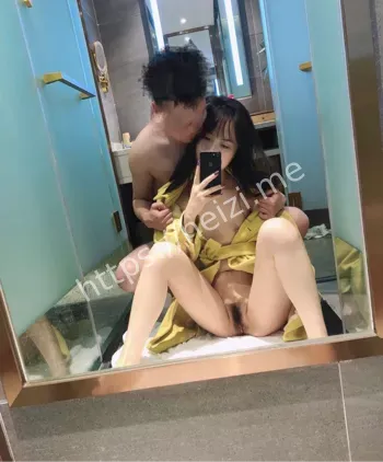 约会男友