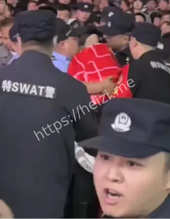 公职人员