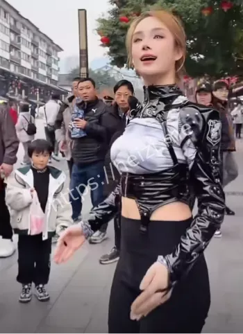真人互动