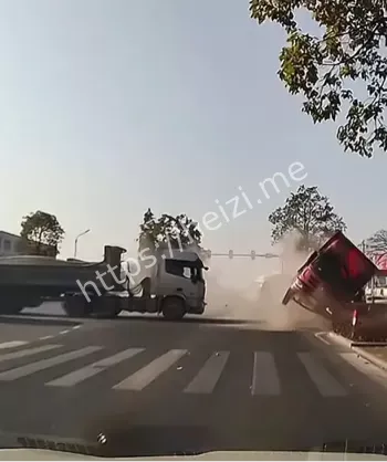 八卦爆料