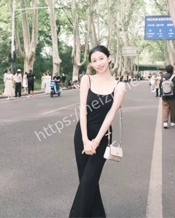 黑丝制服