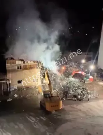 连夜拆除
