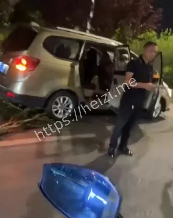 飙车失控