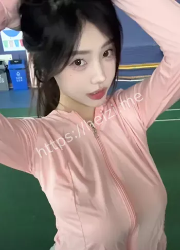 清纯学生妹