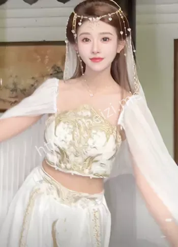 大长腿美女