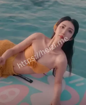 大长腿美女