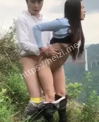 偷情
