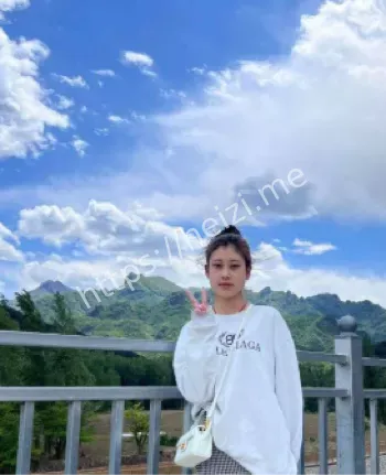 李佳欣