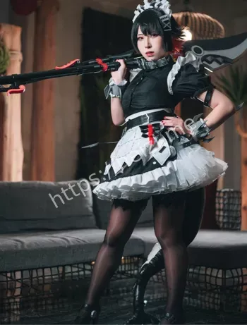 暗黑系嫩妹