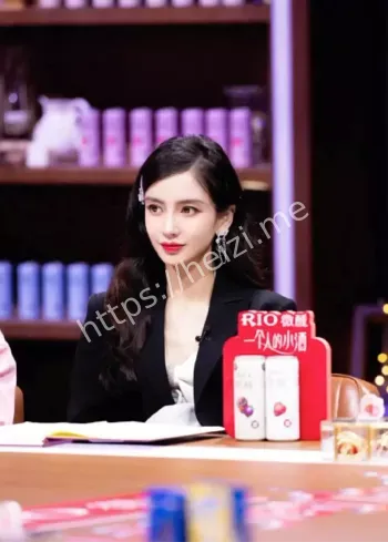 模特
