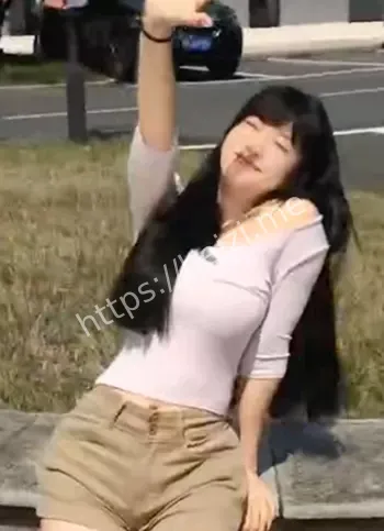 周雅雅