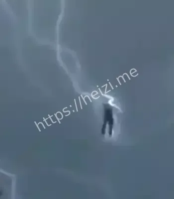 王逸