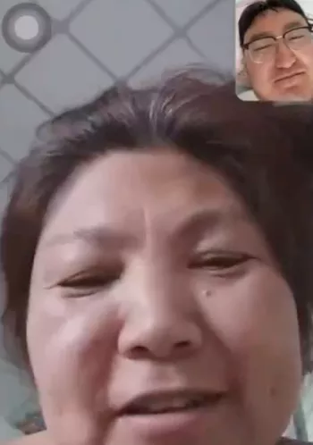 左一飞