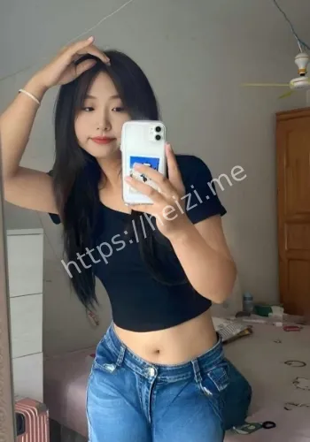 梁欣欣