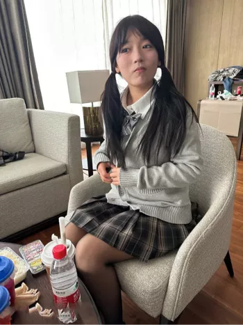 岳欣悦