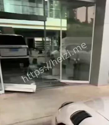 男友当场捉奸