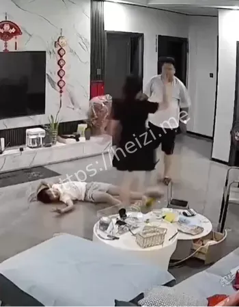 继父家暴惨剧