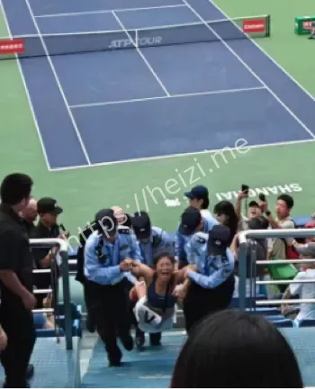 扰乱秩序