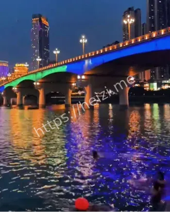 抖音直播跳江完整录屏