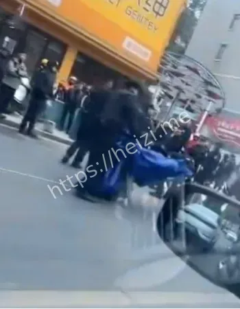 汉正街刘某持刀伤人