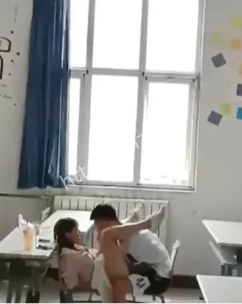 杨玥多男暧昧瓜