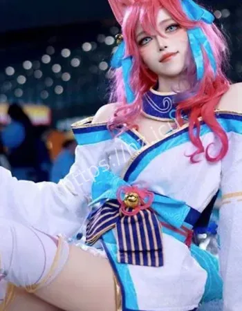 上海二次元网红少女