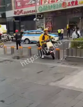 视频疯传后迅速封锁