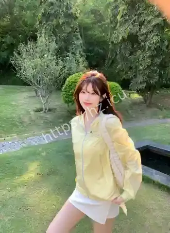 清纯英国留学生