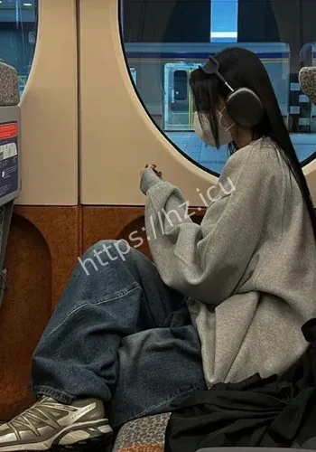 穿得太暴露不让走红毯事件