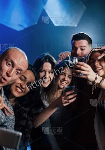 官宣公开回应细节