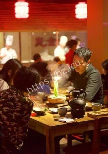 饭局曝光争议焦点