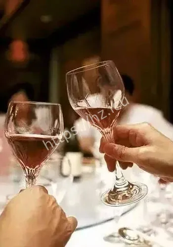 饭局曝光金牌司仪事件全程