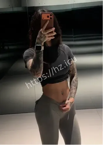 符文战士刺青满身纹身