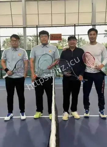 被丈夫当场抓奸捅死