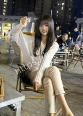 高雨菲文静校花反差