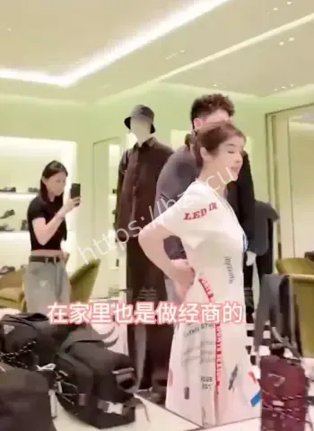 56岁百亿医美女王