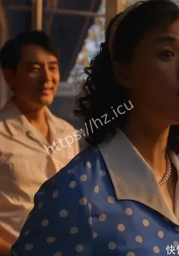 闫妮菜市无滤镜素颜曝光