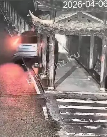 开车致女友截瘫