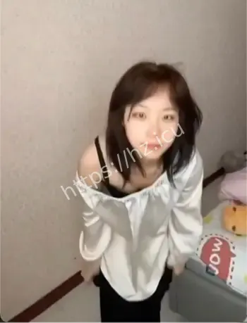淇淇定制自拍福利