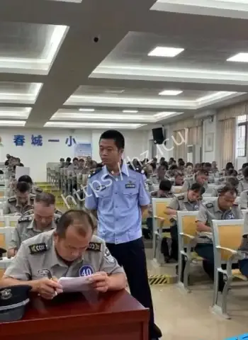 阳江市公安警官
