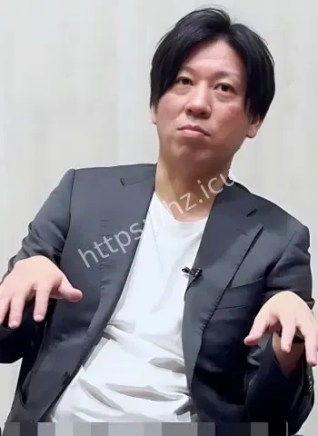 人体香槟塔丑闻