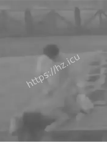 小情侣监控视频
