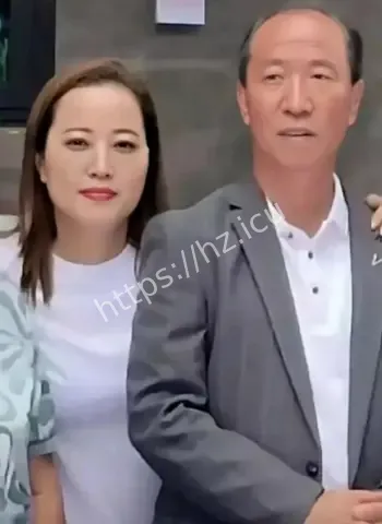 四姐妹继承色情帝国
